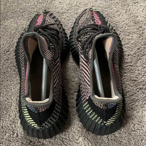 Yeezy boost 350 v2 Yecheil - Picture 2 of 4